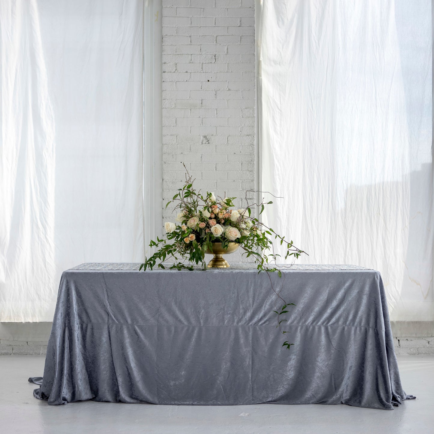 Crushed Velvet Table Linens
