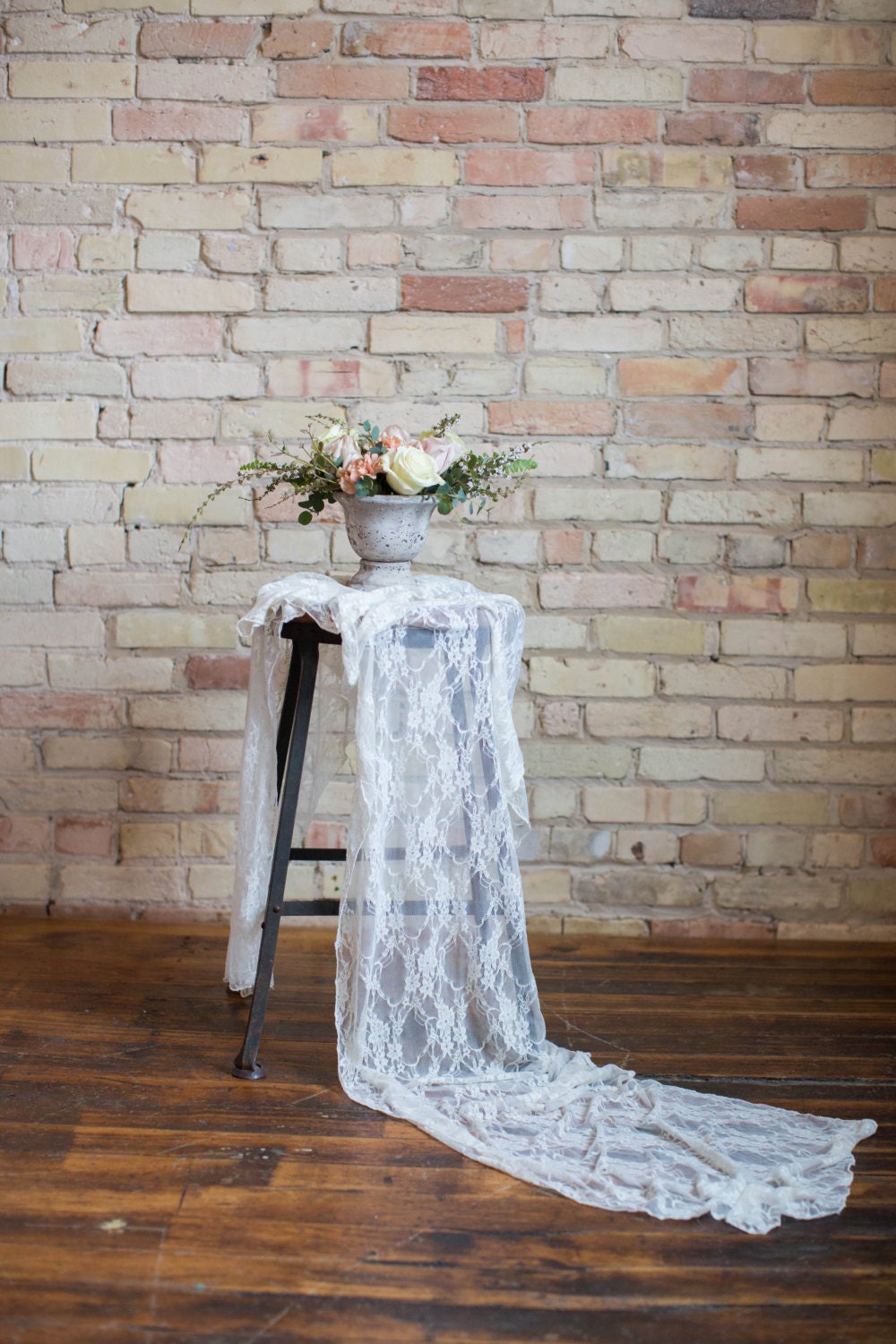 Vintage Lace Runner