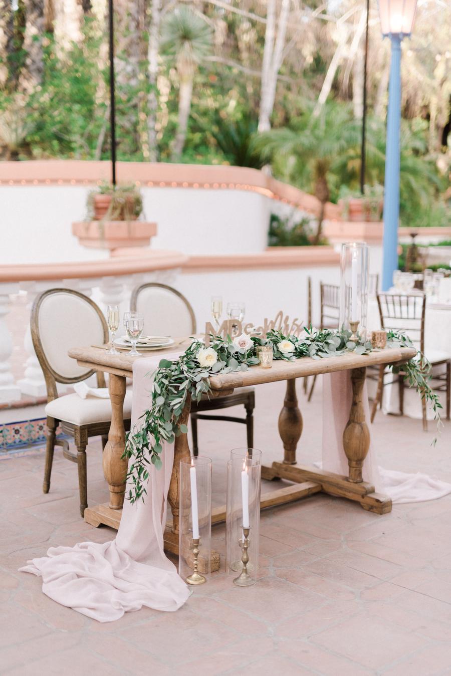 Romantic Chiffon Table Runner