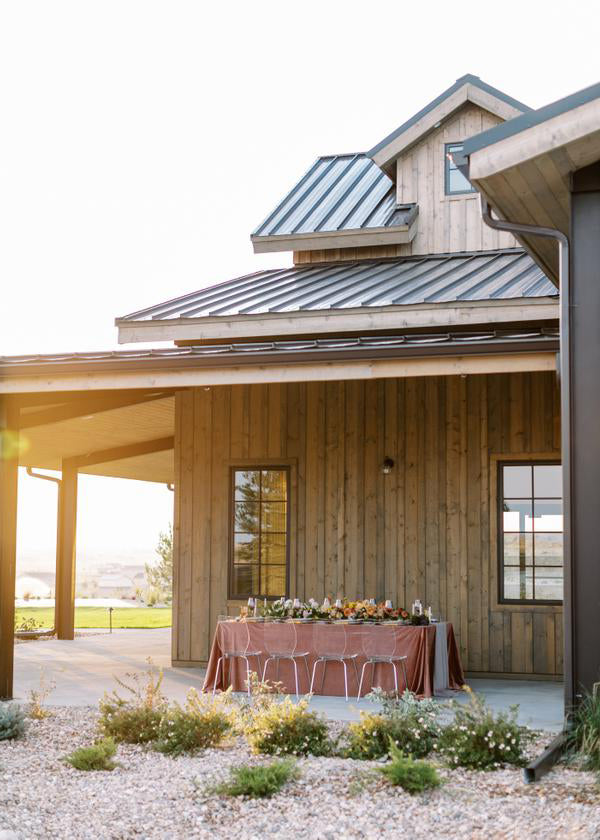 Thick Velvet Table Linens