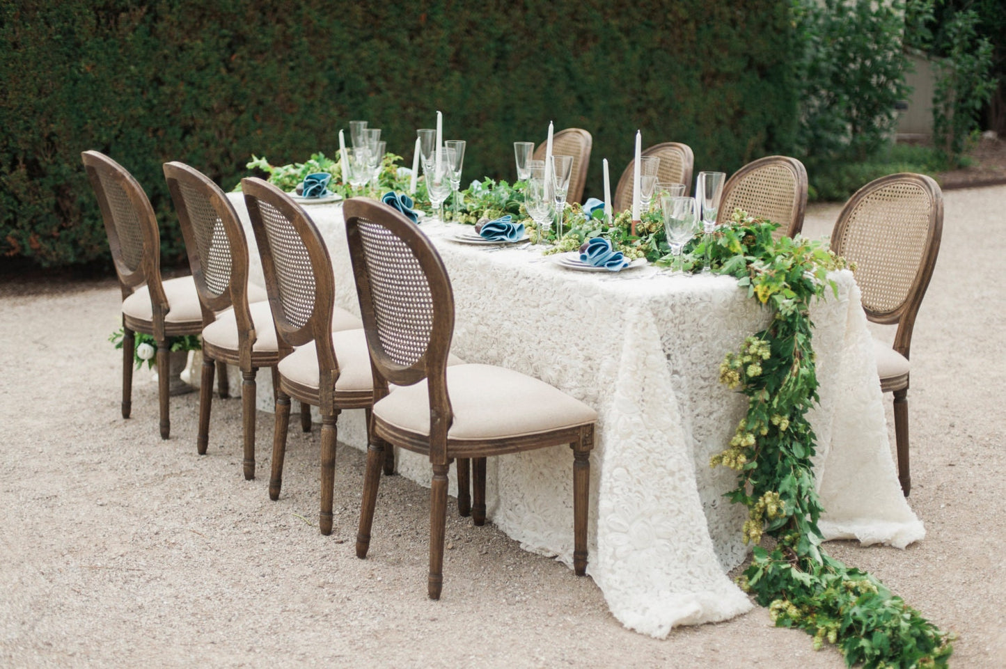 Ribbon Bliss Lace Tablecloth